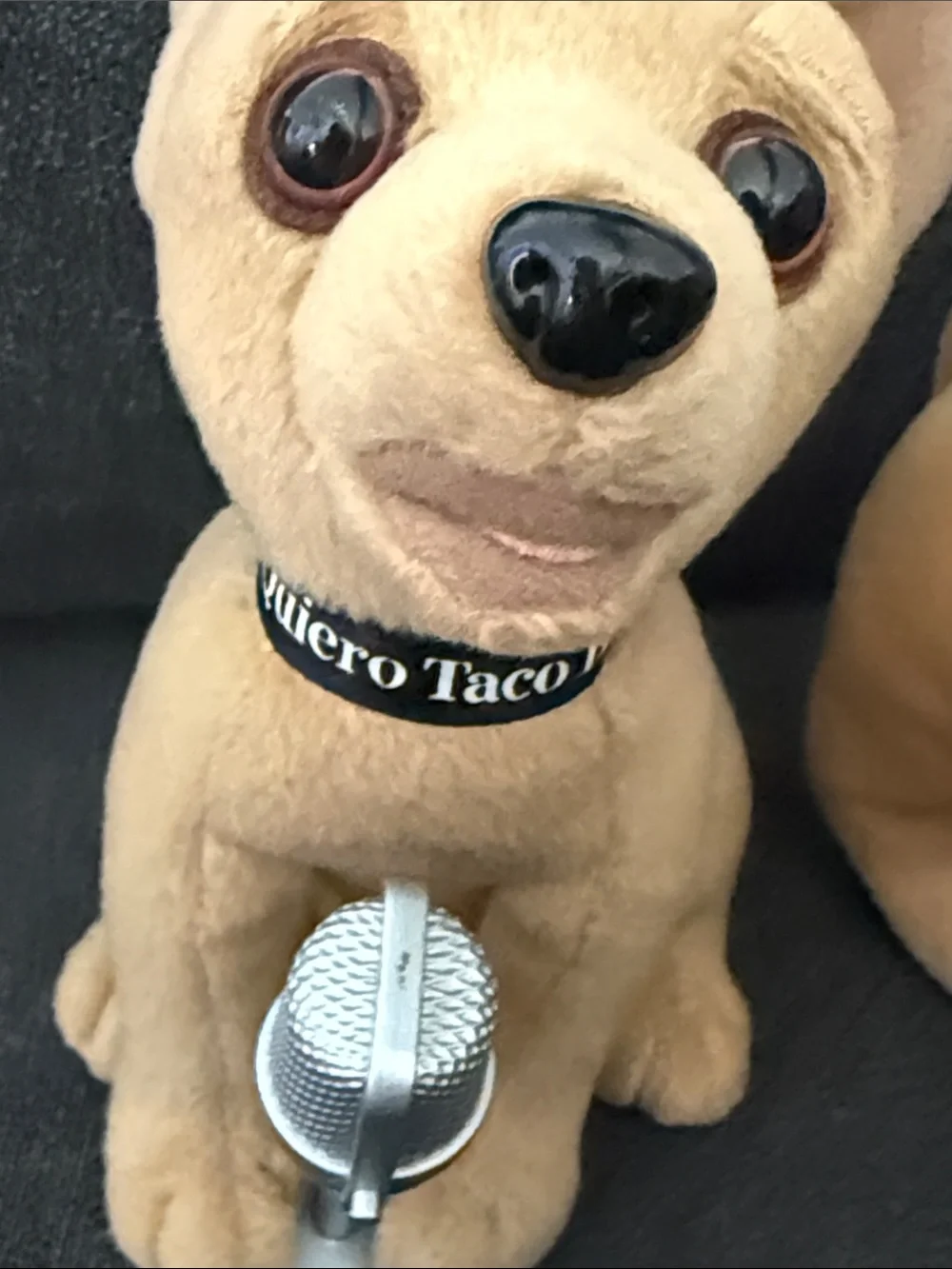 Set of 2 Taco Bell Chihuahuas 7” “Yo Quiero Taco Bell